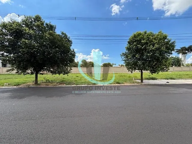 Terreno com 405m², à venda, no bairro JARDIM GARDÊNIAS em ARARAQUARA