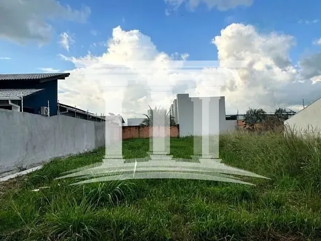 Terreno com 300m², à venda, no bairro Jardim Italia em Sinop