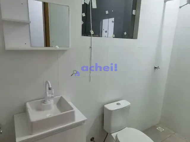 Casa 2 quartos e 2 banheiros, para alugar, no bairro Jardim do Parque em Rondonópolis