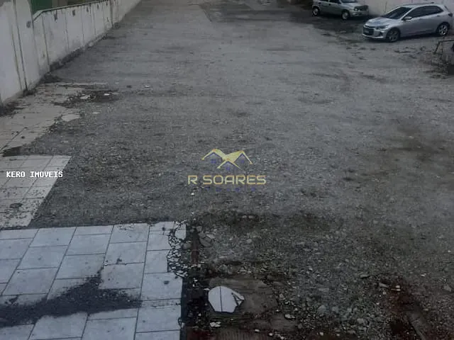 Terreno com 829m², à venda, no bairro Centro em Araucária