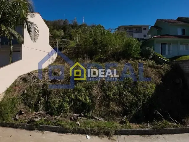 Terreno com 450m², à venda, no bairro Parque de Exposições em Concórdia
