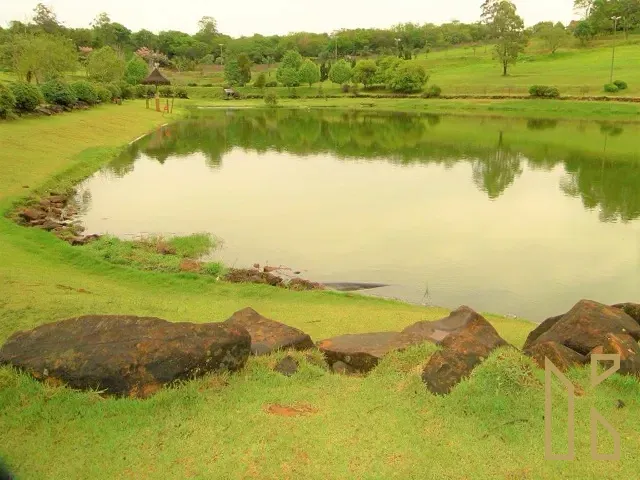 Terreno com 1300m², à venda, no bairro Esperança em Londrina