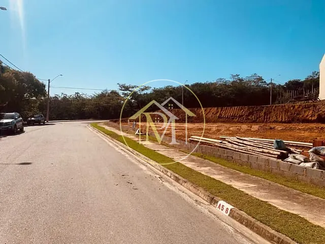 Terreno com 379m², à venda, no bairro Jardim Villagio Milano em Sorocaba
