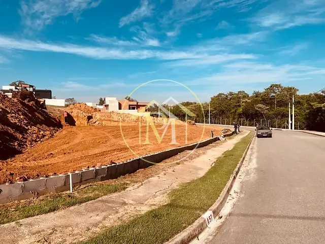 Terreno com 379m², à venda, no bairro Jardim Villagio Milano em Sorocaba