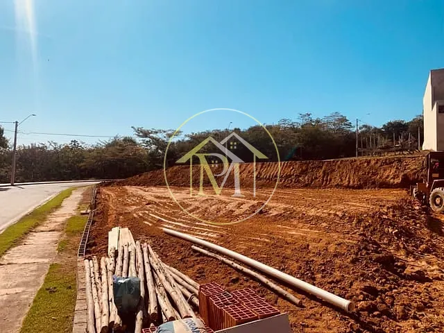 Terreno com 379m², à venda, no bairro Jardim Villagio Milano em Sorocaba