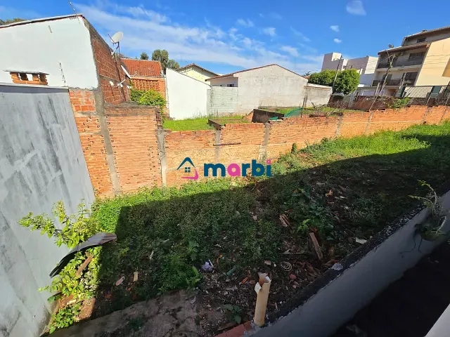 Terreno com 150m², à venda, no bairro Parque Novo Mundo em Americana