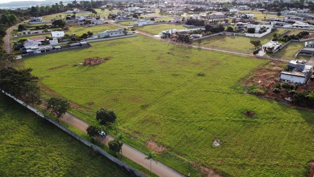 Terreno com 1202m², à venda, no bairro Condomínio Villágio Baiocchi em Goianira