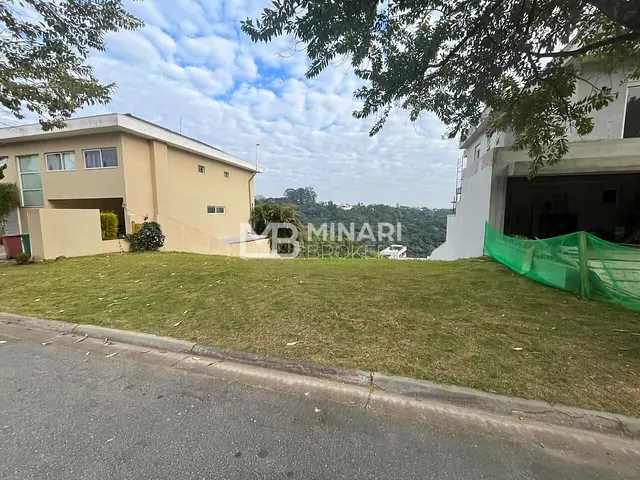 Terreno com 570m², à venda, no bairro Alphaville em Santana de Parnaíba