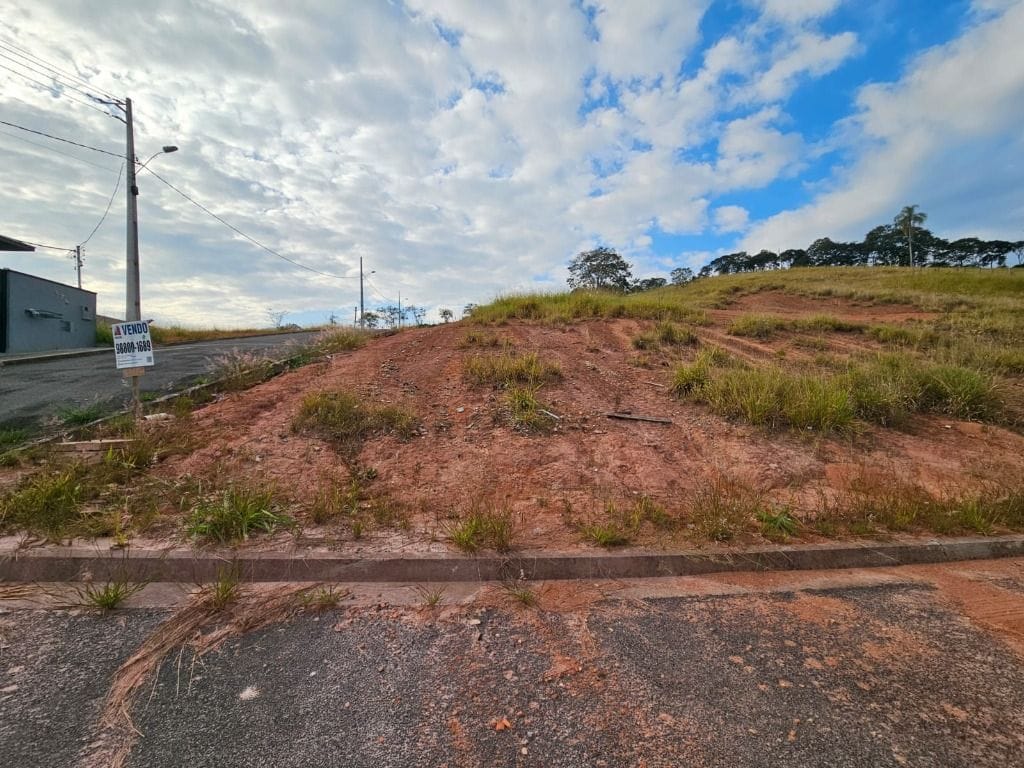 Terreno no Bonanza, Piranguçu