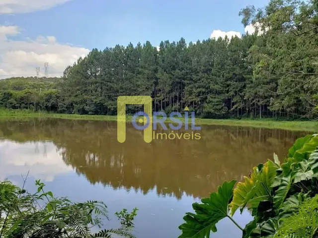 Terreno com 304m², à venda, no bairro Cézar de Souza em Mogi das Cruzes