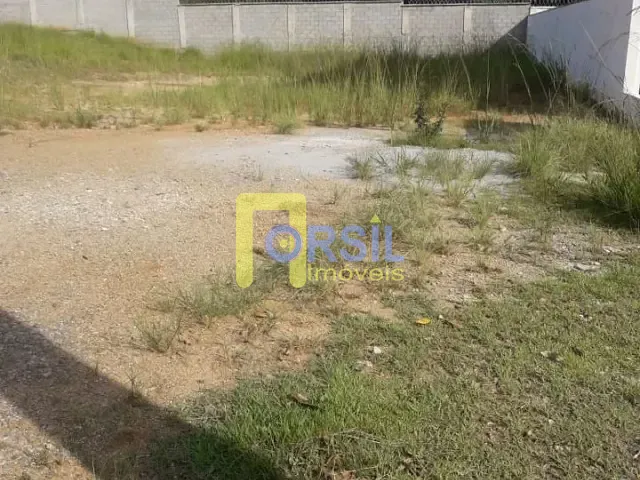 Terreno com 304m², à venda, no bairro Cézar de Souza em Mogi das Cruzes