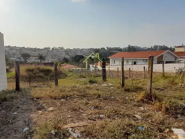 Terreno com 644m², à venda, no bairro Japy em Guaxupé