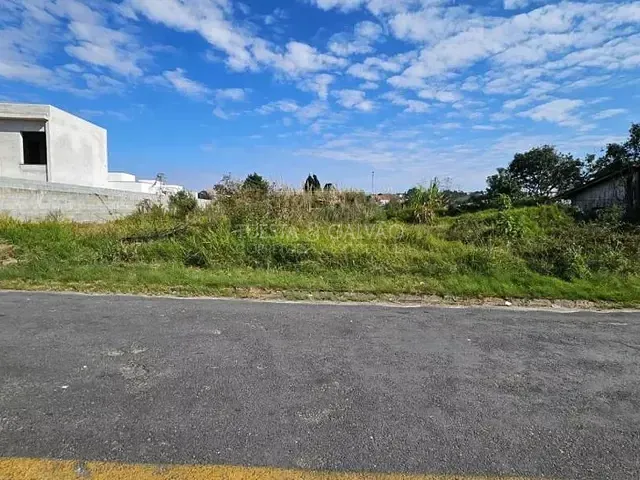 Terreno com 2m², à venda, no bairro Itaqui em Campo Largo