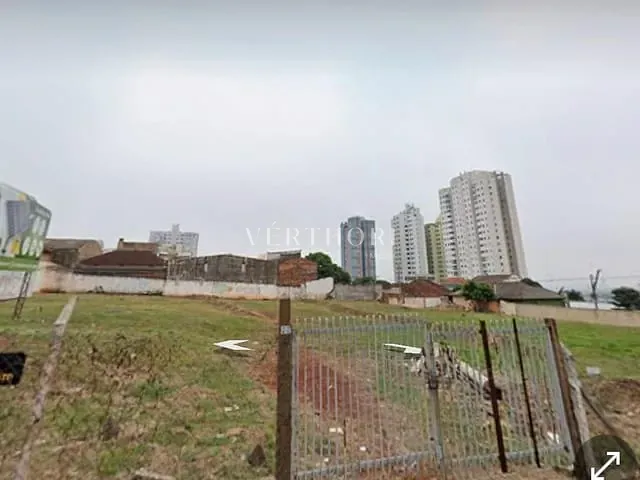 Terreno com 3000m², à venda, no bairro Centro em Londrina