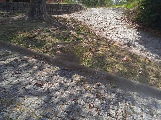 Terreno com 550m², à venda, no bairro Loteamento Extensão do Serramar em Rio das Ostras