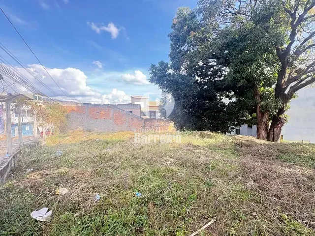 Terreno com 222m², à venda, no bairro Diamante em Belo Horizonte