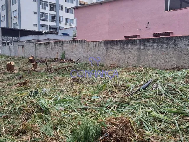 Terreno com 450m², à venda, no bairro Campo Grande em Rio de Janeiro