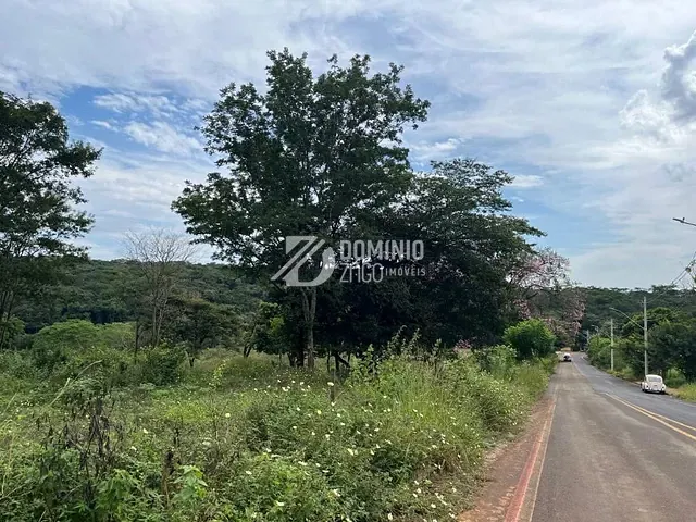 Terreno com 2504m², à venda, no bairro Fabrício em Uberaba