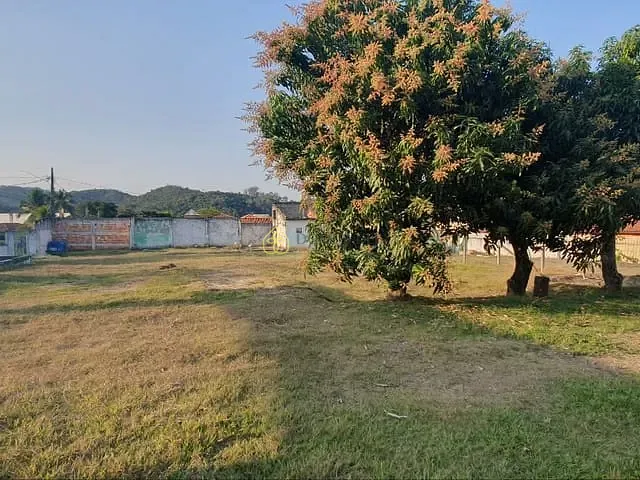 Terreno com 1053m², à venda, no bairro Penedo em Itatiaia