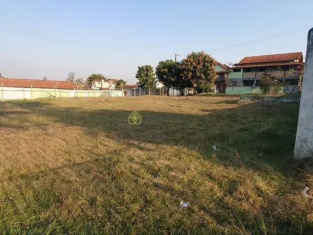 Terreno com 1053m², à venda, no bairro Penedo em Itatiaia