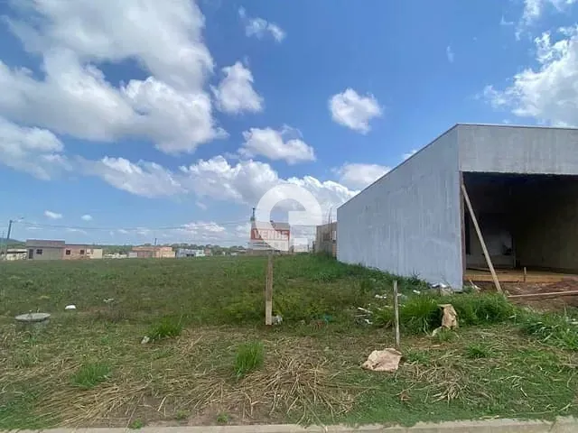 Terreno com 250m², à venda, no bairro Cidade Jardim (Buriti) em Santarém