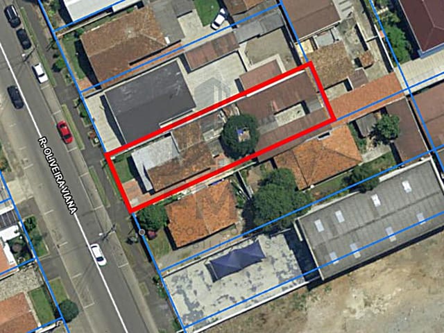 Terreno com 480m², à venda, no bairro Hauer em Curitiba