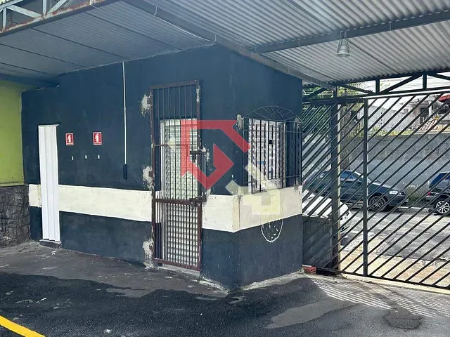 Terreno com 400m², para alugar, no bairro Centro em Mauá