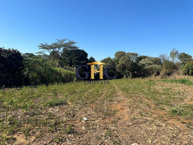 Terreno com 2386m² 4 quartos e 5 banheiros, à venda, no bairro PORTAL DE PIRAPORA em SALTO DE PIRAPORA