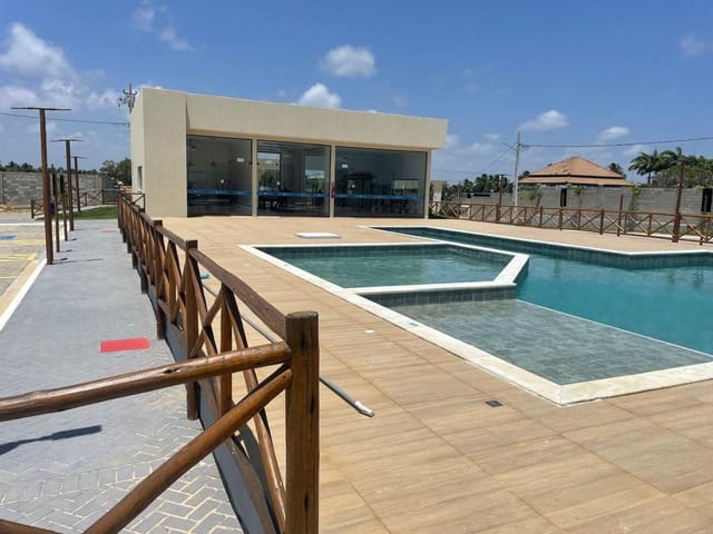 Terreno com 207m², à venda, no bairro Centro em Barra dos Coqueiros