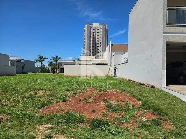 Terreno com 262m², à venda, no bairro Jardim Residencial Parque da Floresta em Sumaré