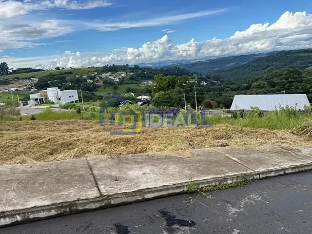 Terreno com 360m², à venda, no bairro São Paulo em Concórdia