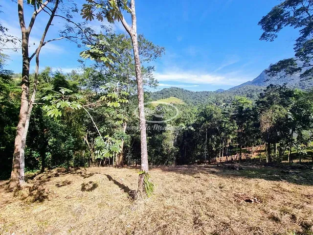 Terreno com 3060m², à venda, no bairro Fazendinha (Penedo) em Itatiaia