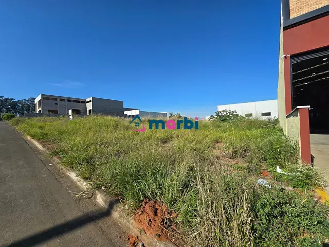 Terreno com 1000m², à venda, no bairro Parque Industrial Progresso em Nova Odessa
