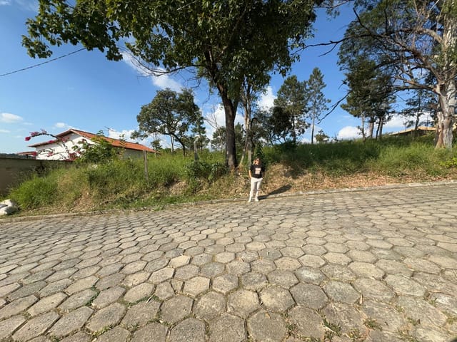 Foto do Terreno - Terreno com 1.500 m2 no Condomínio fechado Vale do Ouro em Ribeirão das Neves/MG | Marília Caldeira Imóveis LTDA
