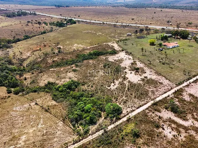 Terreno com 3075091m², à venda, no bairro Setor Habitacional Tororó (Jardim Botânico) em Brasília