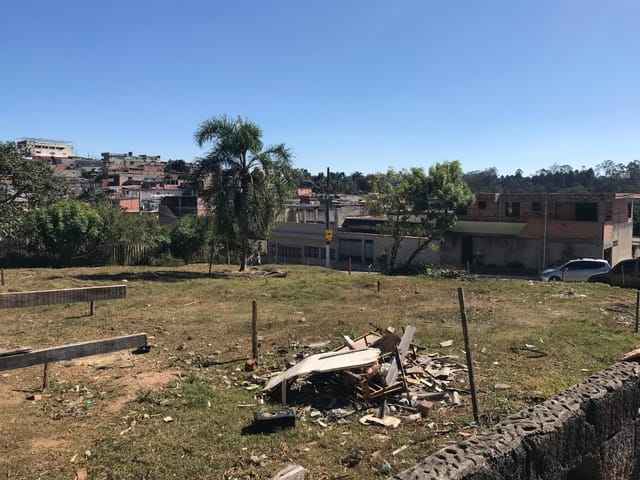 Terreno com 300m², à venda, no bairro Chácara da Enseada em São Paulo