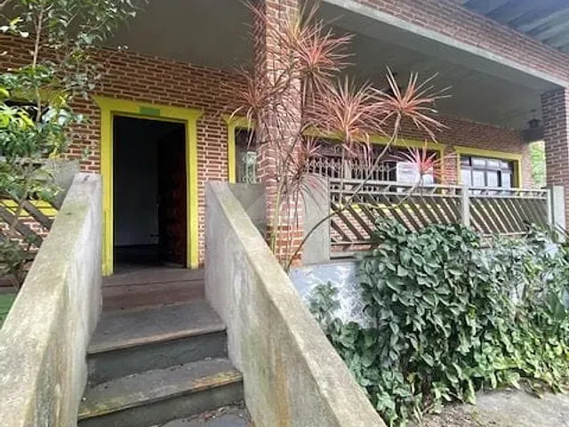 Terreno com 852m², à venda, no bairro Jardim Quarto Centenário em Mauá