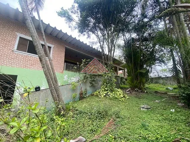 Terreno com 852m², à venda, no bairro Jardim Quarto Centenário em Mauá