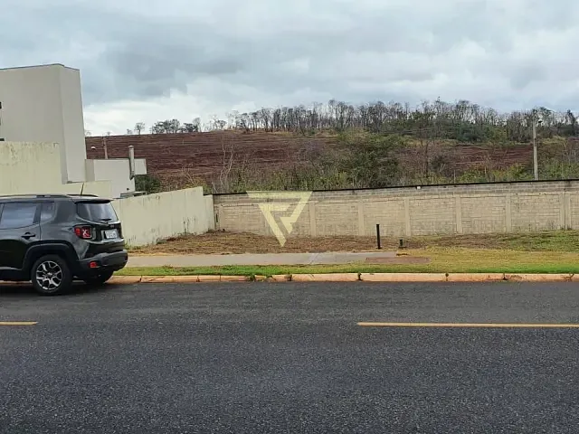 Terreno com 405m², à venda, no bairro Vila do Golf em Ribeirão Preto