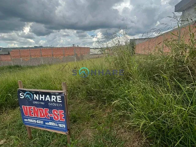 Terreno com 357m², à venda, no bairro Barbosa em Siqueira Campos