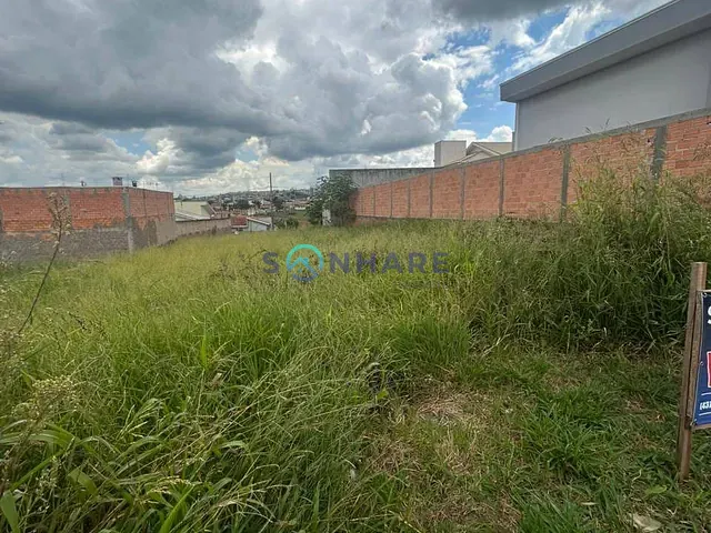 Terreno com 357m², à venda, no bairro Barbosa em Siqueira Campos