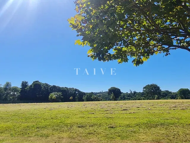 Terreno com 1200m², à venda, no bairro Vivendas do Arvoredo em Londrina