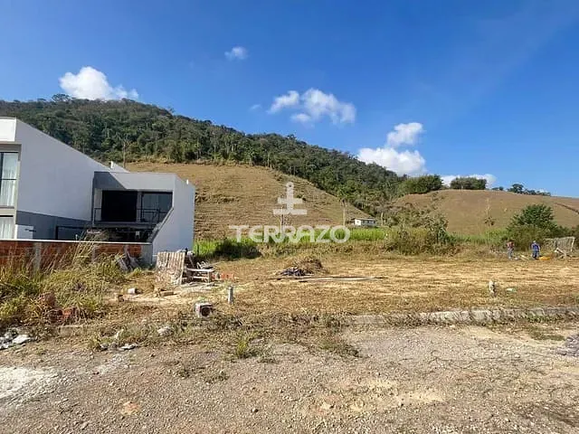 Terreno com 150m², à venda, no bairro Arrozal em Piraí