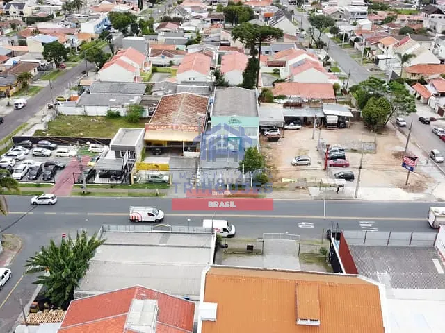 Terreno com 372m², à venda, no bairro Boqueirão em Curitiba