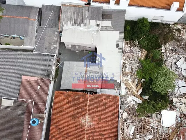 Terreno com 372m², à venda, no bairro Boqueirão em Curitiba