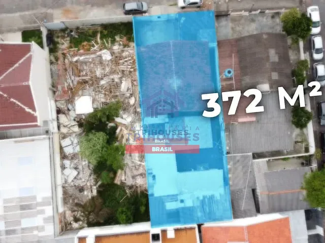 Terreno com 372m², à venda, no bairro Boqueirão em Curitiba