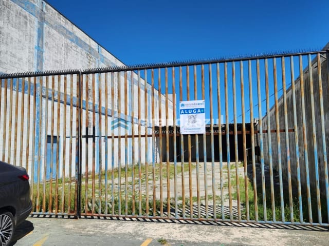 Galpão / Barracão com 500m², para alugar, no bairro Centro em Mogi das Cruzes