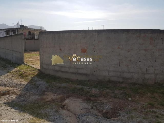 Terreno com 435m², à venda, no bairro Loteamento Extensão do Serramar em Rio das Ostras