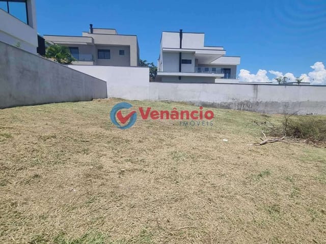 Terreno com 451m², à venda, no bairro Condomínio Residencial Monte Carlo em São José dos Campos