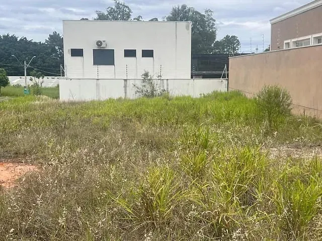 Terreno com 360m², à venda, no bairro Van Gogh em Holambra